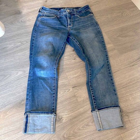 NYDJ Soft Denim Lift &Tuck Permanent Cuffed Ankle Jeans . . - Picture 3 of 7